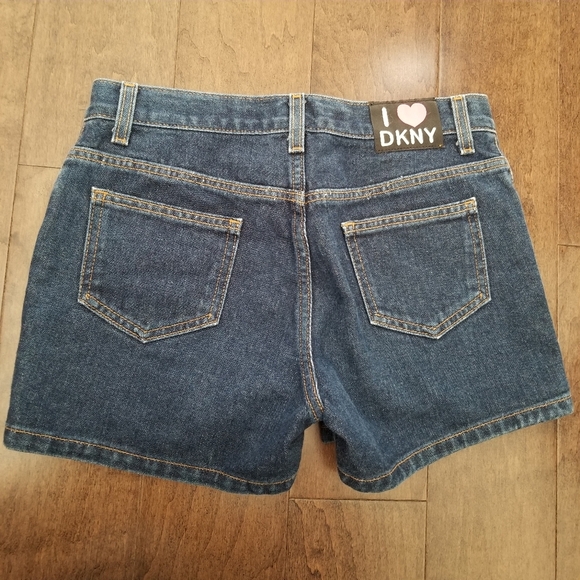 Vintage DKNY Midrise Denim Shorts - Picture 2 of 6